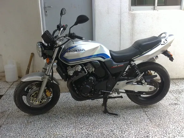  عکس موتور سنگین ۱۳۰۰