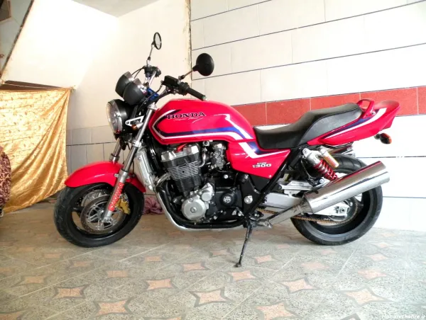  عکس موتور سنگین ۱۳۰۰