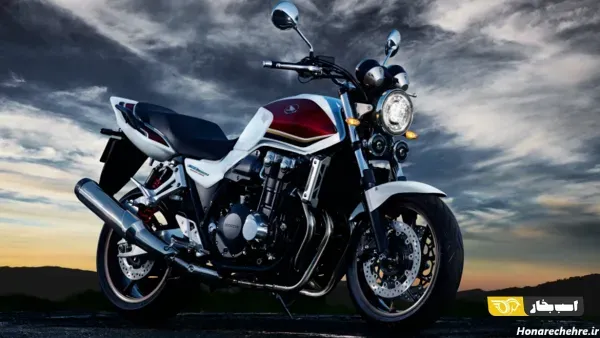  عکس موتور سنگین ۱۳۰۰