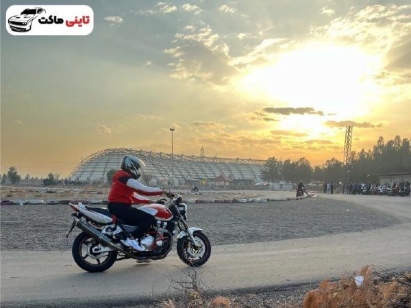  عکس موتور سنگین ۱۰۰۰