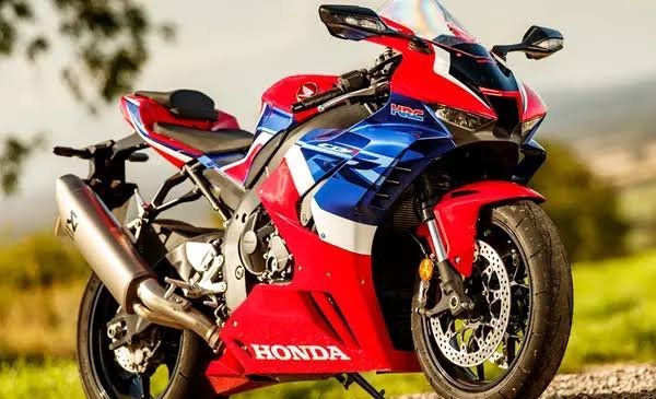  عکس موتور سنگین ۱۰۰۰