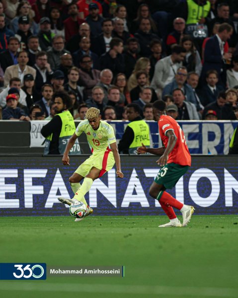  25 عکس رونالدو با جام لیگ ملت های اروپا 2025