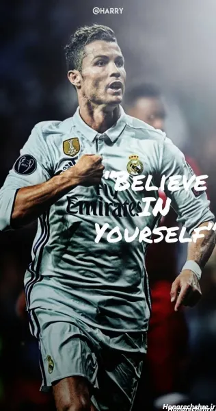 عکس رونالدو پرده سبز