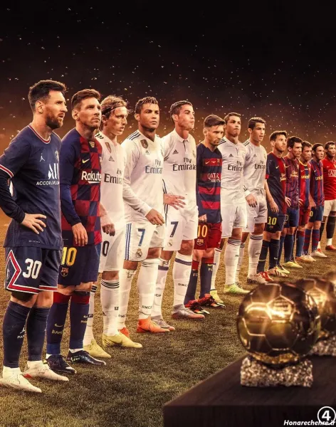  عکس رونالدو توپ طلا