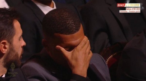  20 عکس توپ طلا امباپه