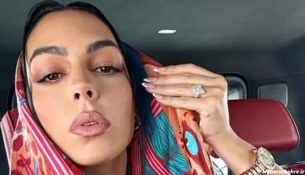  عکس لباس رونالدو و زنش در تخت خواب