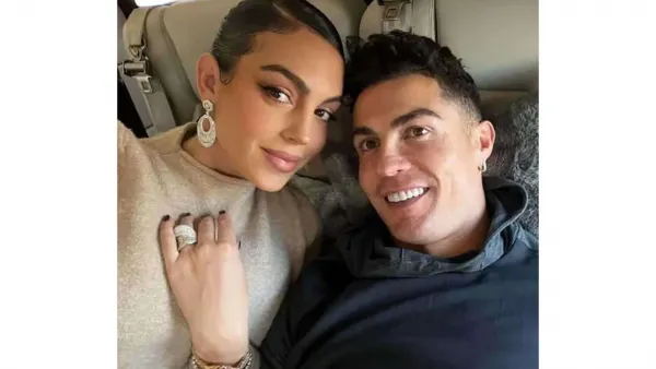  عکس لباس رونالدو و زنش در تخت خواب