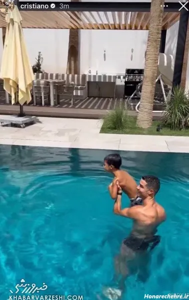  17 عکس بوسه مسی و همسرش در عروسی