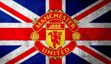  28 عکس رونالدو در منچستر یونایتد با جام