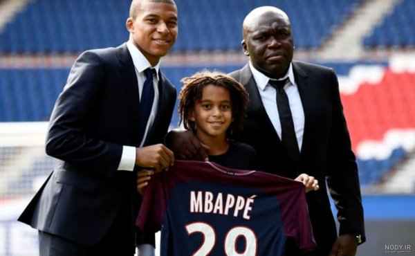  عکس امباپه و همسرش و فرزندش