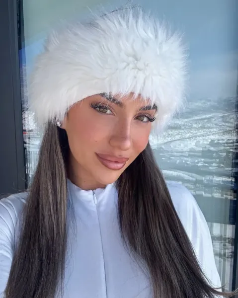  عکس امباپه و همسرش در ساحل