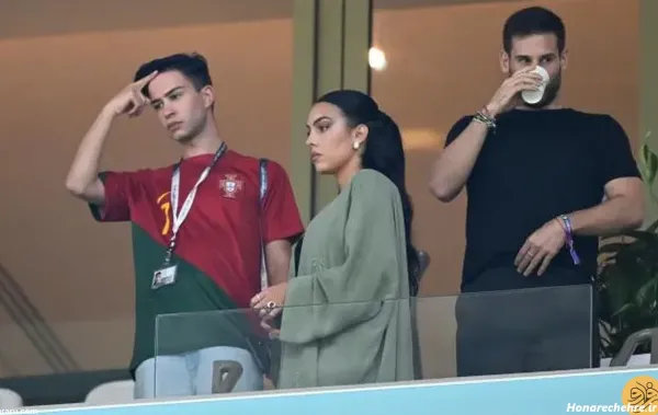  38 عکس عاشقانه رونالدو و همسرش