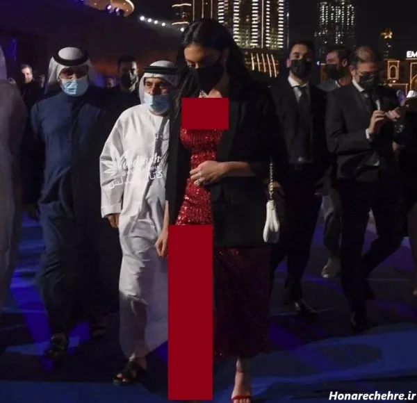  38 عکس عاشقانه رونالدو و همسرش