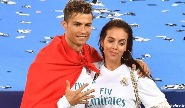  38 عکس عاشقانه رونالدو و همسرش