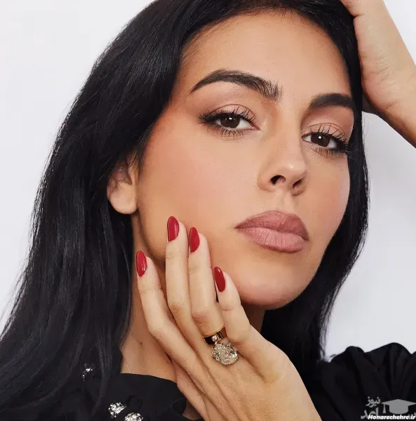  40 عکس جورجینا رودریگز