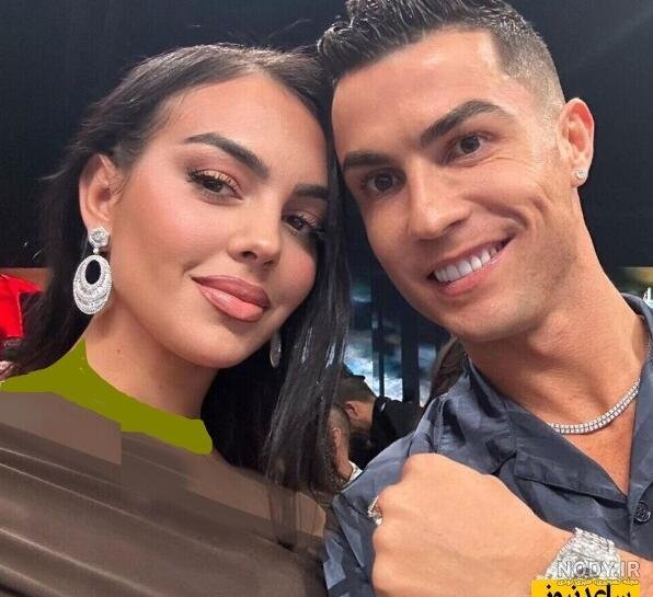  عکس جورجینا-در-استخر سکسی