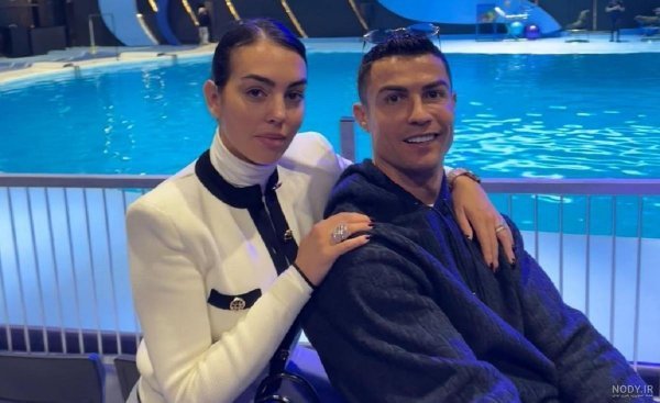  عکس جورجینا-در-استخر سکسی