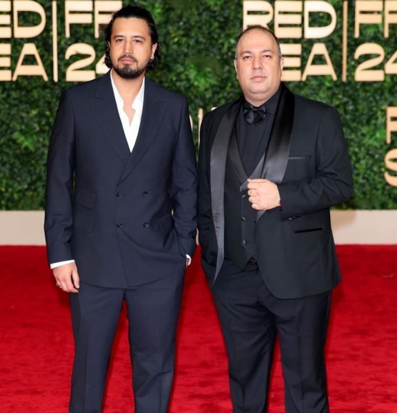  عکس علی اوجی با جورجینا