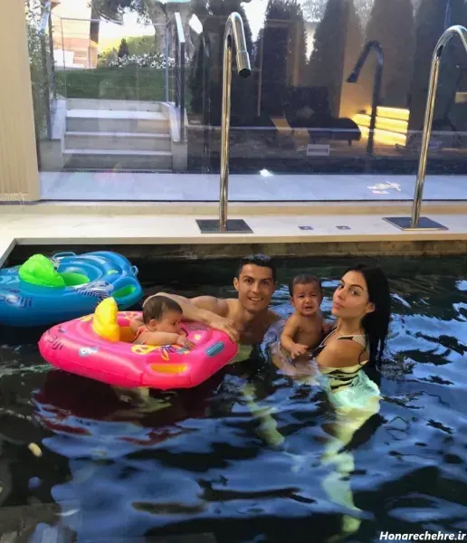 36 عکس جورجینا با رونالدو