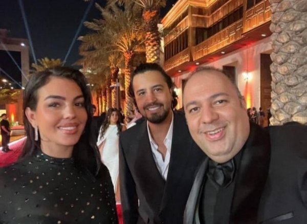 عکس جورجینا با بازیگران ایرانی