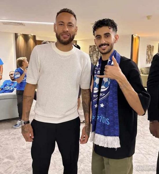  عکس نیمار و همسرش در استخر