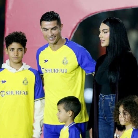  32 عکس رونالدو با کیفیت 4k