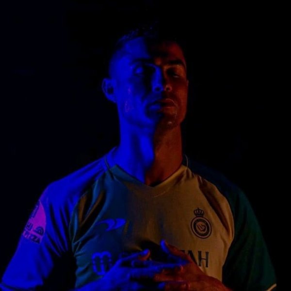  32 عکس رونالدو با کیفیت 4k