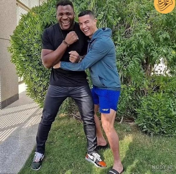  عکس لاک زدن رونالدو