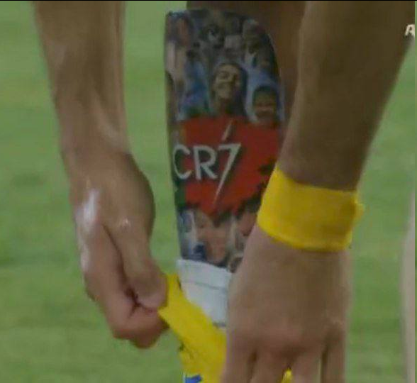 عکس پای مسی