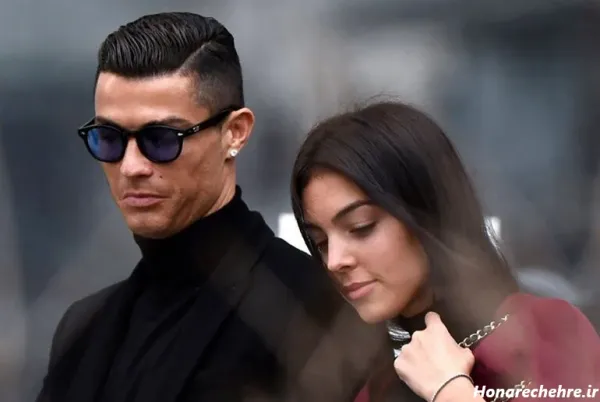  عکس همسر رونالدو روی برج خلیفه