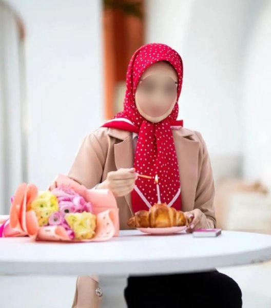 ژست عکس تولد دخترانه لاکچری