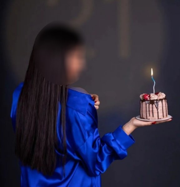  ژست عکس تولد دخترانه لاکچری