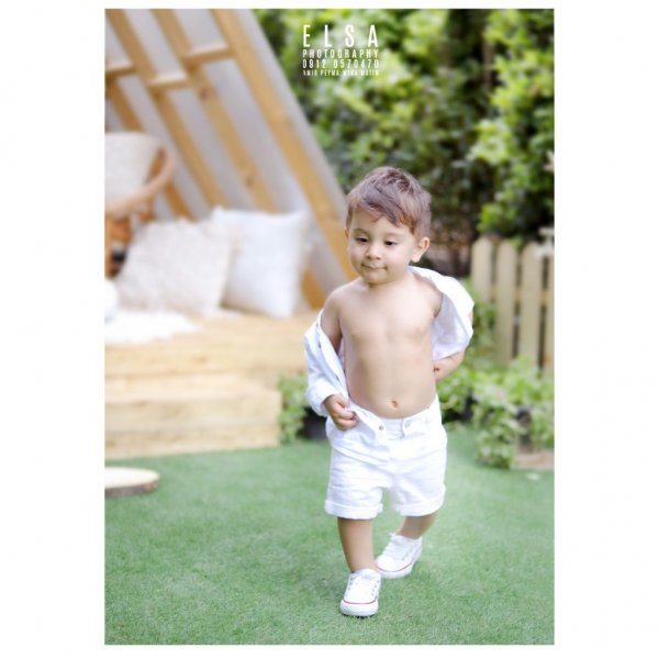  عکاسی تولد کودک در فضای باز