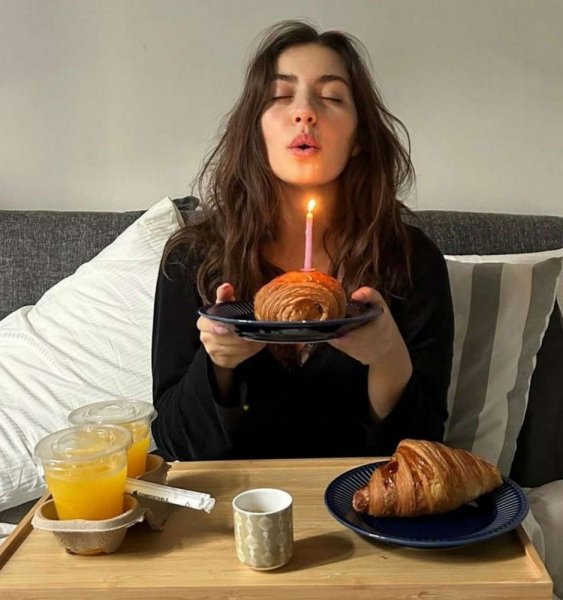 عکس تولد با کروسان