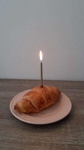  عکس تولد با کروسان