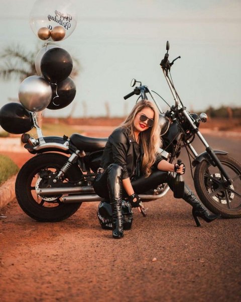  عکس تولد با موتور