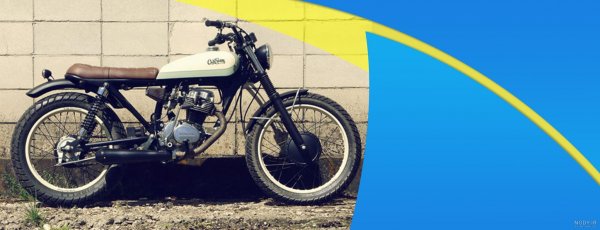  ژست عکس با موتور هوندا 125