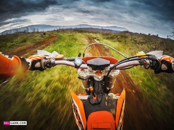  عکس دختر با موتور فیک