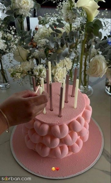  ژست عکس تولد بدون چهره در خانه