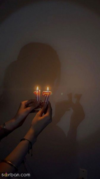  ژست عکس تولد بدون چهره در خانه