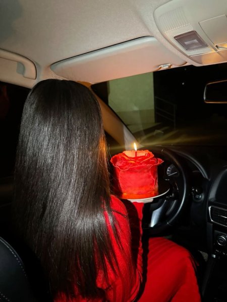 عکس تولد تو ماشین