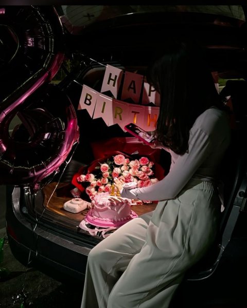  عکس کیک تولد تو ماشین