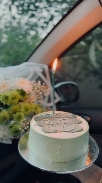  عکس کیک تولد تو ماشین