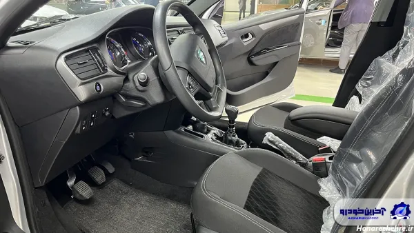  عکس داخل ماشین تارا