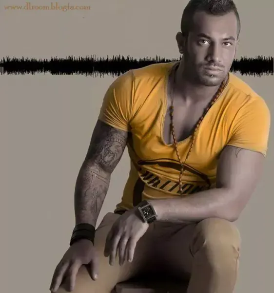  عکس امیر تتلو از پشت