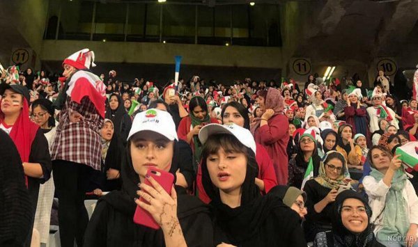  عکس تتلو با سارا و نیکا