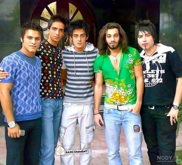  عکس دنیا جهانبخت در استخر با تتلو