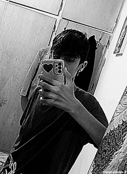 عکس تتلو برای پروفایل روبیکا