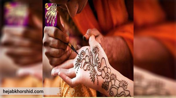  20 عکس نقش حنا ساده دخترانه