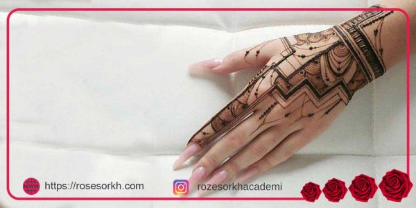  20 عکس نقش حنا ساده دخترانه